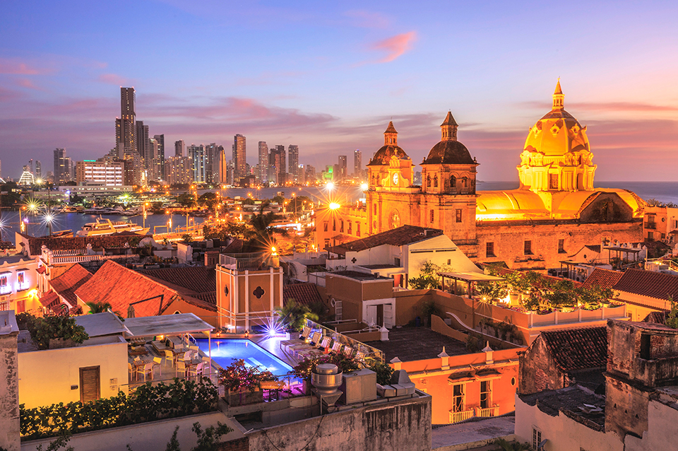Cartagena con Panamá de Regalo Desde Monterrey