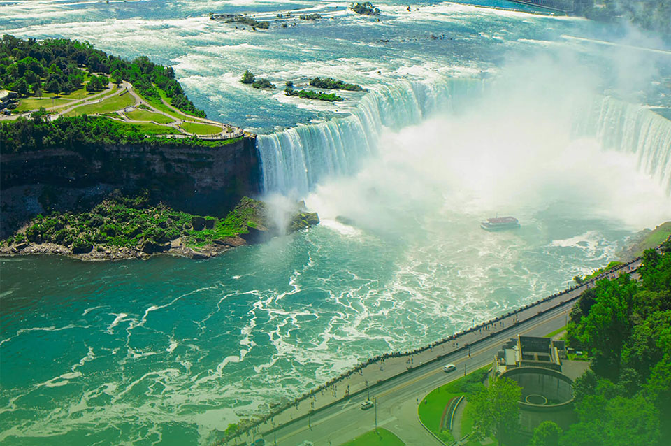 Alto y Bajo Canadá