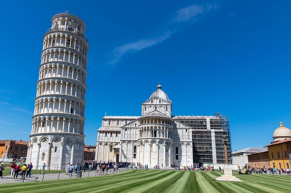 TOUR PANORAMICO A LA TORRE DE PISA